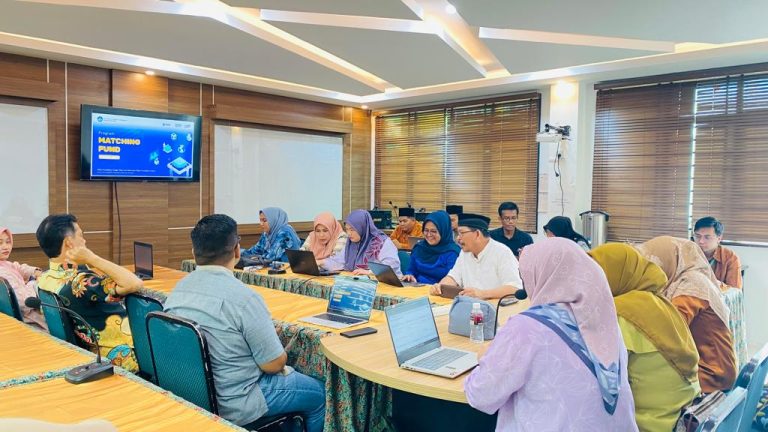 Tim UIS Adakan Rapat Sosialisasi dan Pandampingan Tim Pengusul Matching Fund 2023