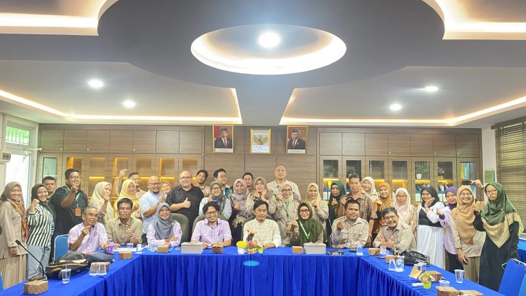 Implementasi Kerjasama: UIS Canangkan Pertukaran Dosen dan Mahasiswa ke Universiti Malaysia Terengganu (UMT)