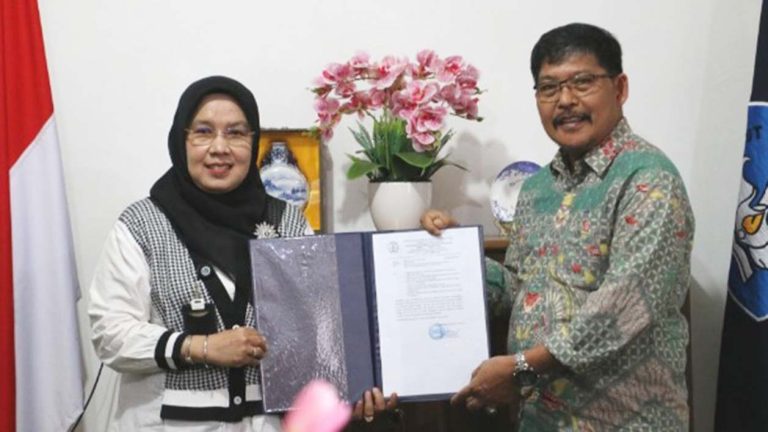Kantongi SK Izin dari Kemendikbud Ristek, FT UIS Buka Prodi Teknik Logistik