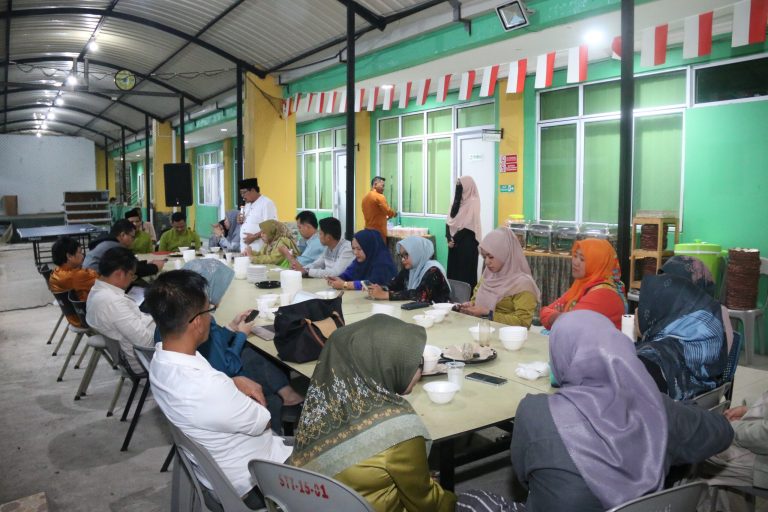Transformasi Identitas: Fakultas Teknik Universitas Ibnu Sina Resmi Menjadi Fakultas Sains dan Teknologi