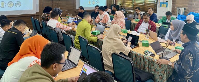 Penetapan Pemutakhiran Visi, Misi, dan Sasaran Fakultas Sains dan Teknologi Universitas Ibnu Sina untuk Menjawab Tantangan Global